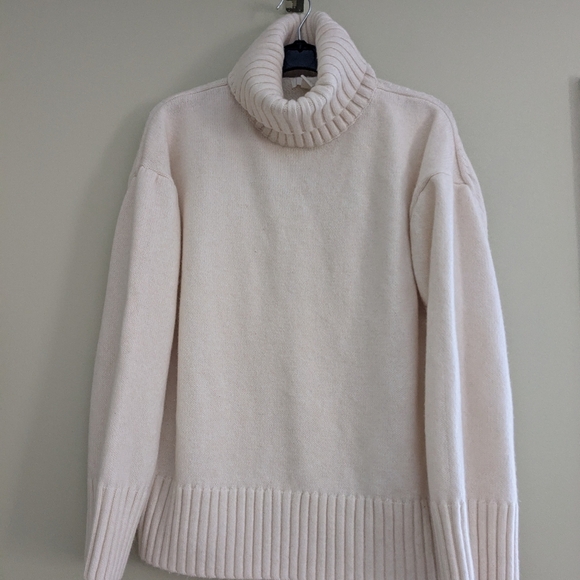 Not Available - Picture 7 of 8